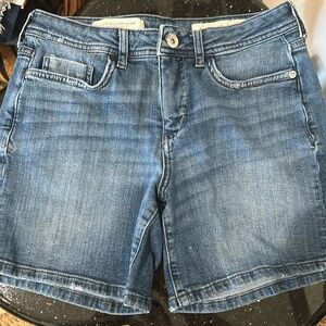 PILCRO JEAN SHORTS